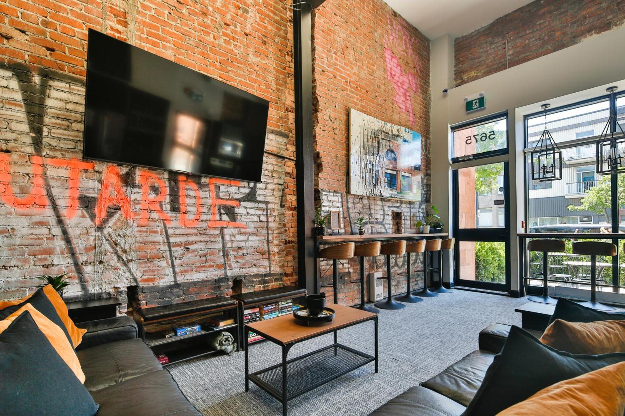 Parc Avenue Hostel モントリオール エクステリア 写真